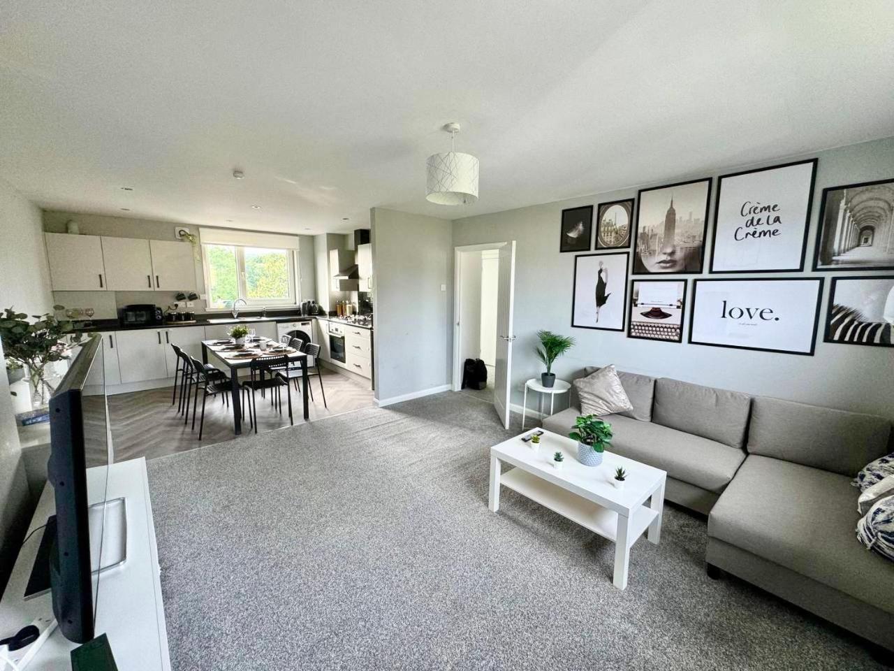 Clydebank Brand New 3Bdr Home, Glasgow Exteriör bild