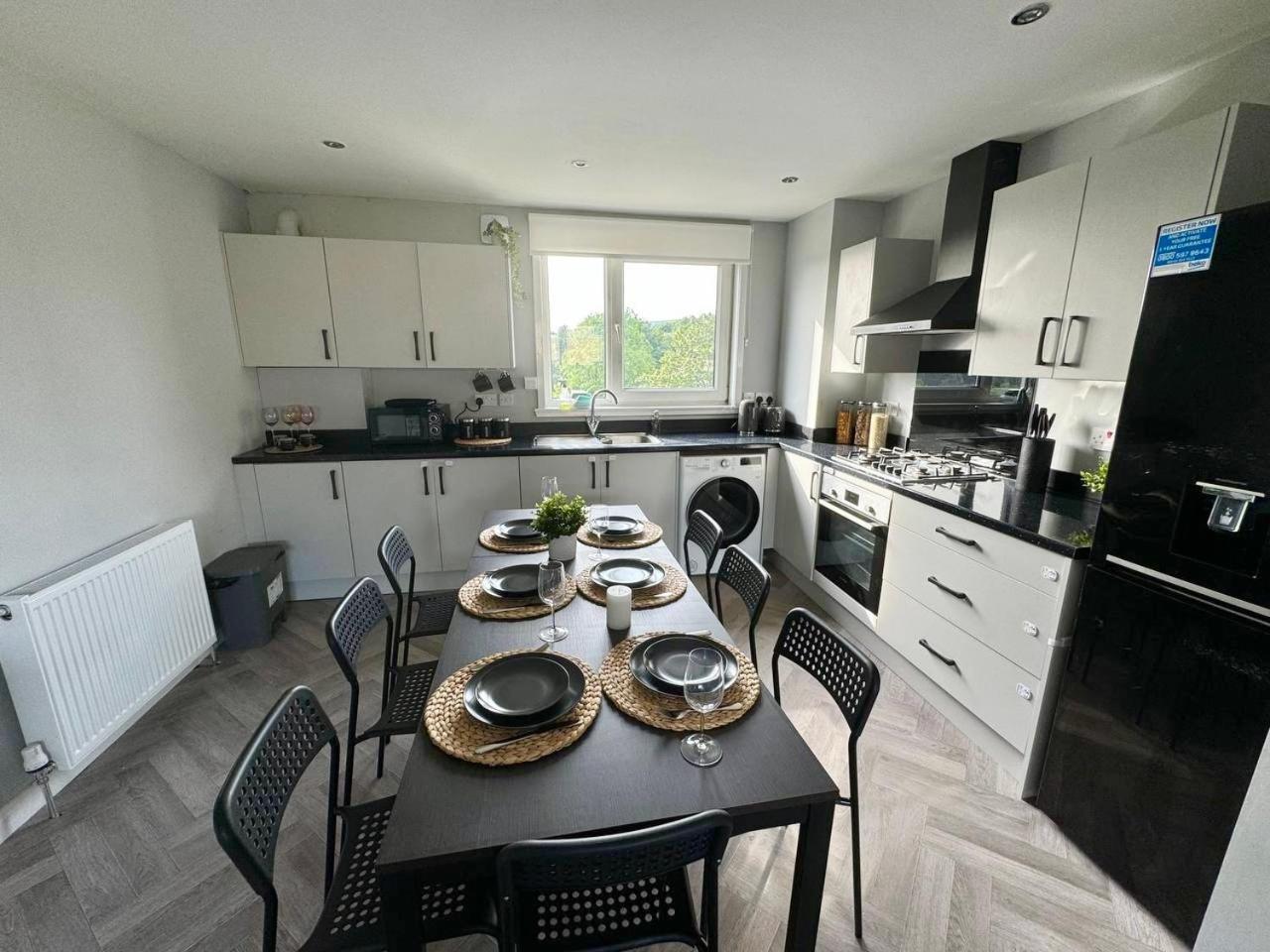 Clydebank Brand New 3Bdr Home, Glasgow Exteriör bild
